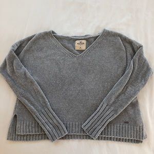 Fuzzy Hollister gray sweater